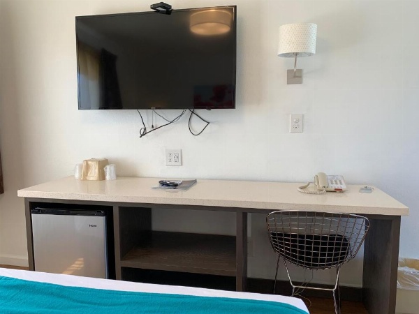 Sandyland Reef Inn image 7